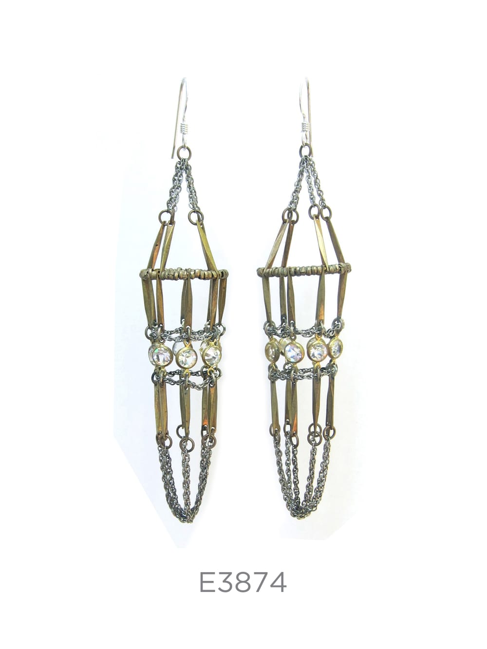 Crystal linked cages